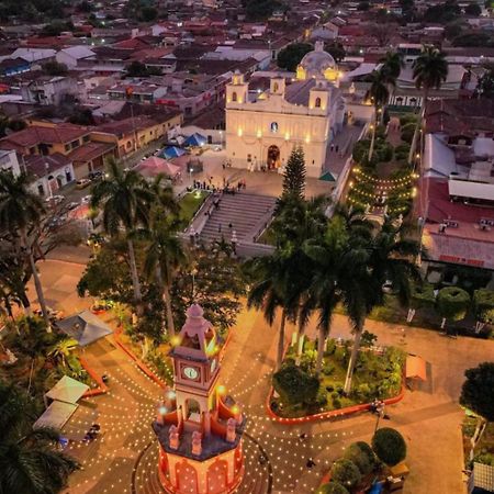 La Casa De Mamapan Hotel Colonial Ahuachapán Buitenkant foto
