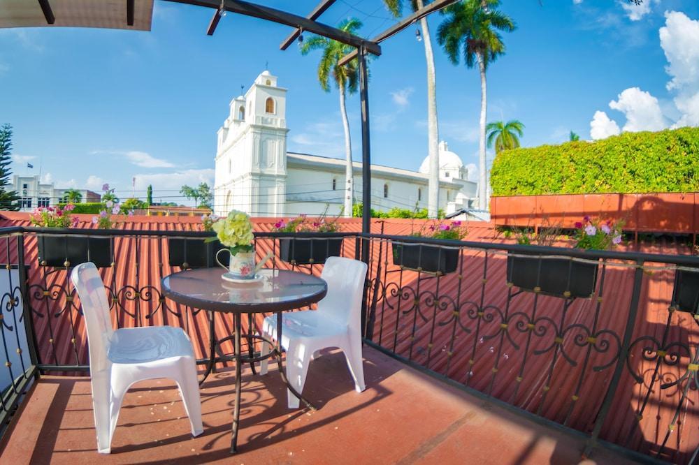 La Casa De Mamapan Hotel Colonial Ahuachapán Buitenkant foto