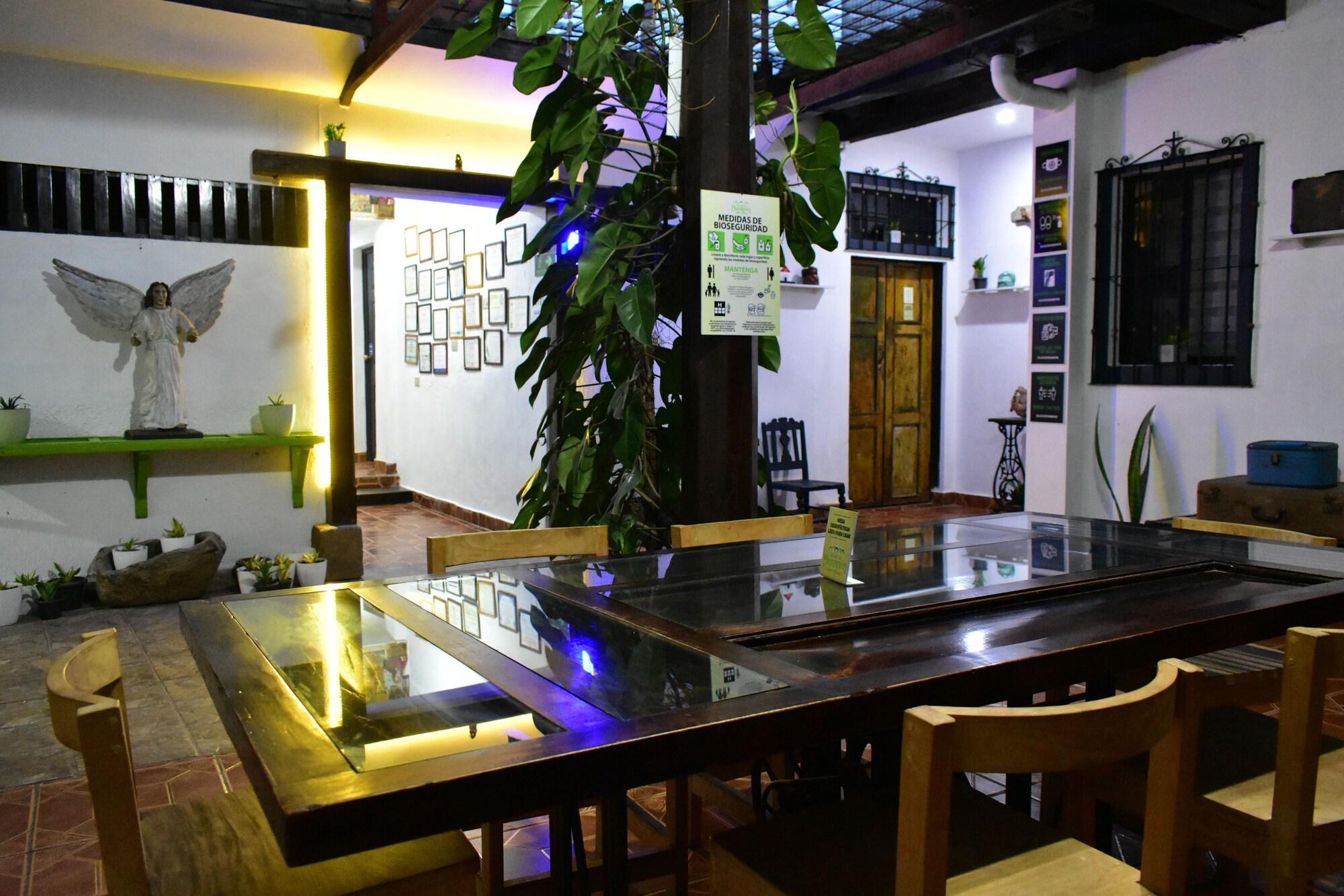 La Casa De Mamapan Hotel Colonial Ahuachapán Buitenkant foto