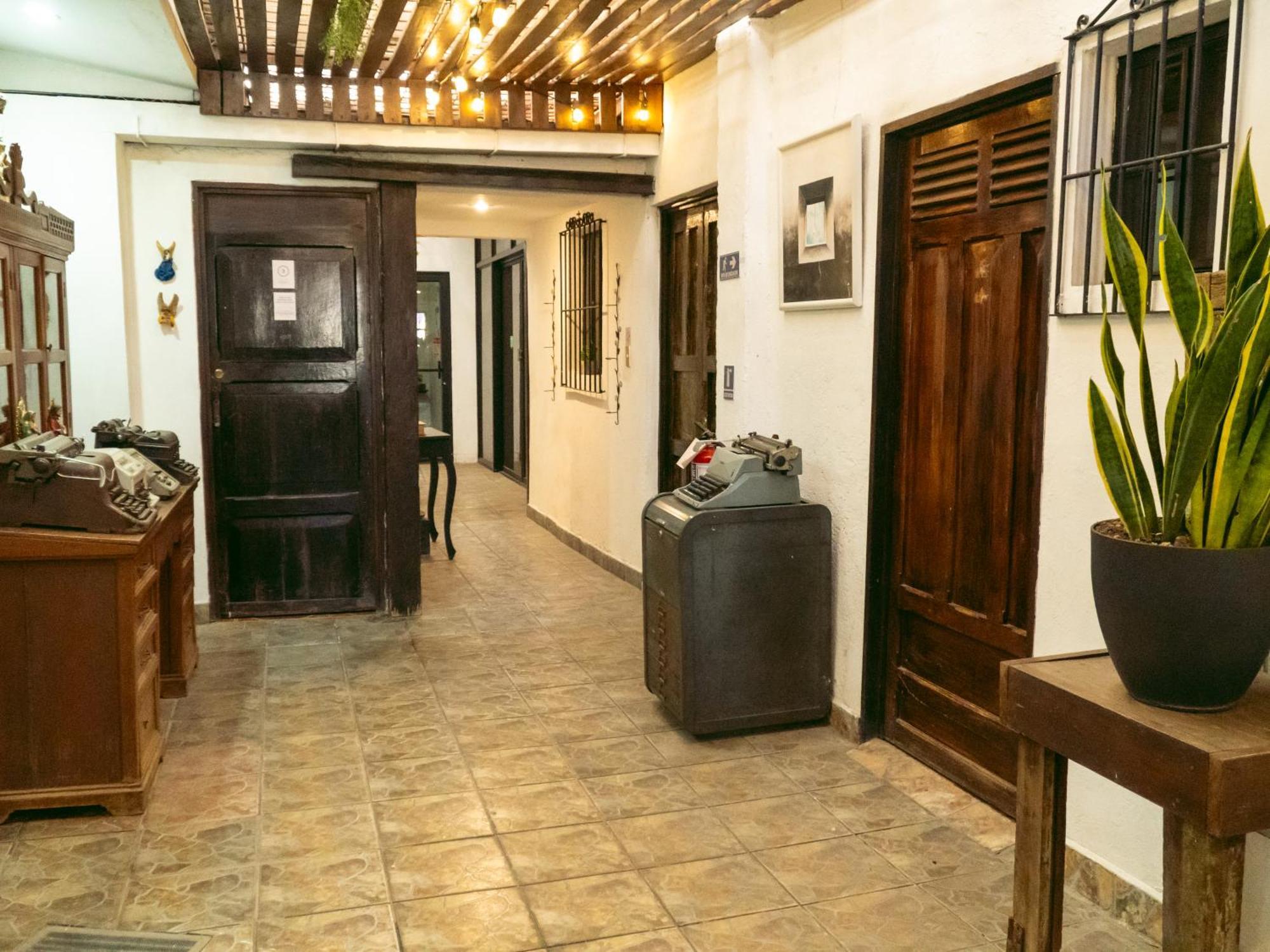 La Casa De Mamapan Hotel Colonial Ahuachapán Buitenkant foto