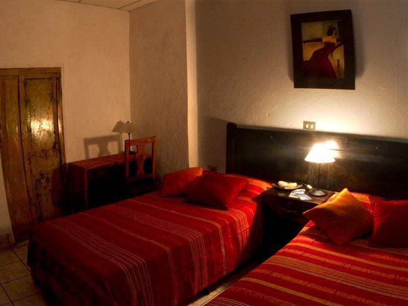 La Casa De Mamapan Hotel Colonial Ahuachapán Buitenkant foto