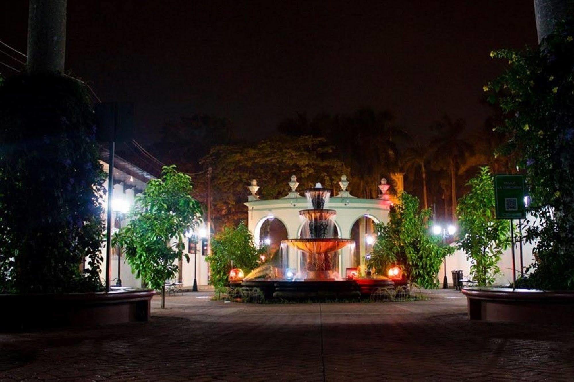 La Casa De Mamapan Hotel Colonial Ahuachapán Buitenkant foto
